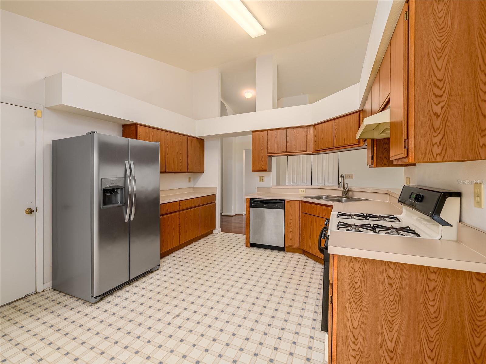 1407 WAKEFIELD DR, BRANDON, FL, 33511