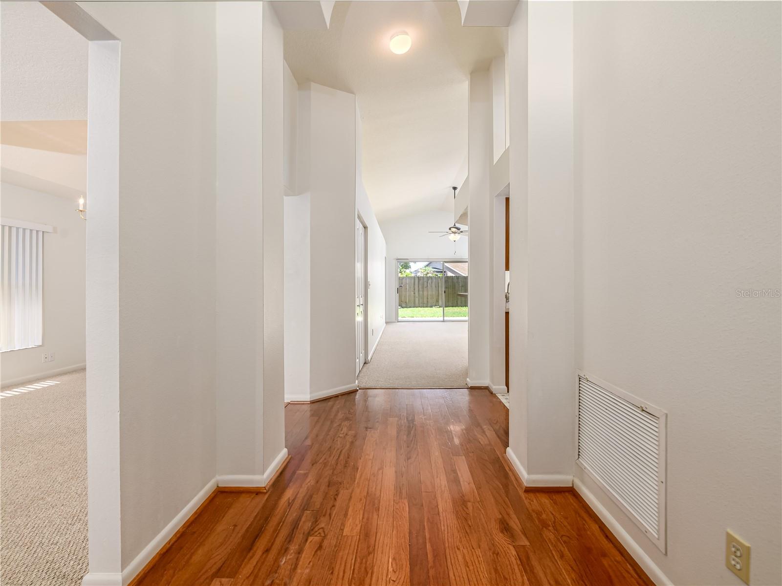 1407 WAKEFIELD DR, BRANDON, FL, 33511