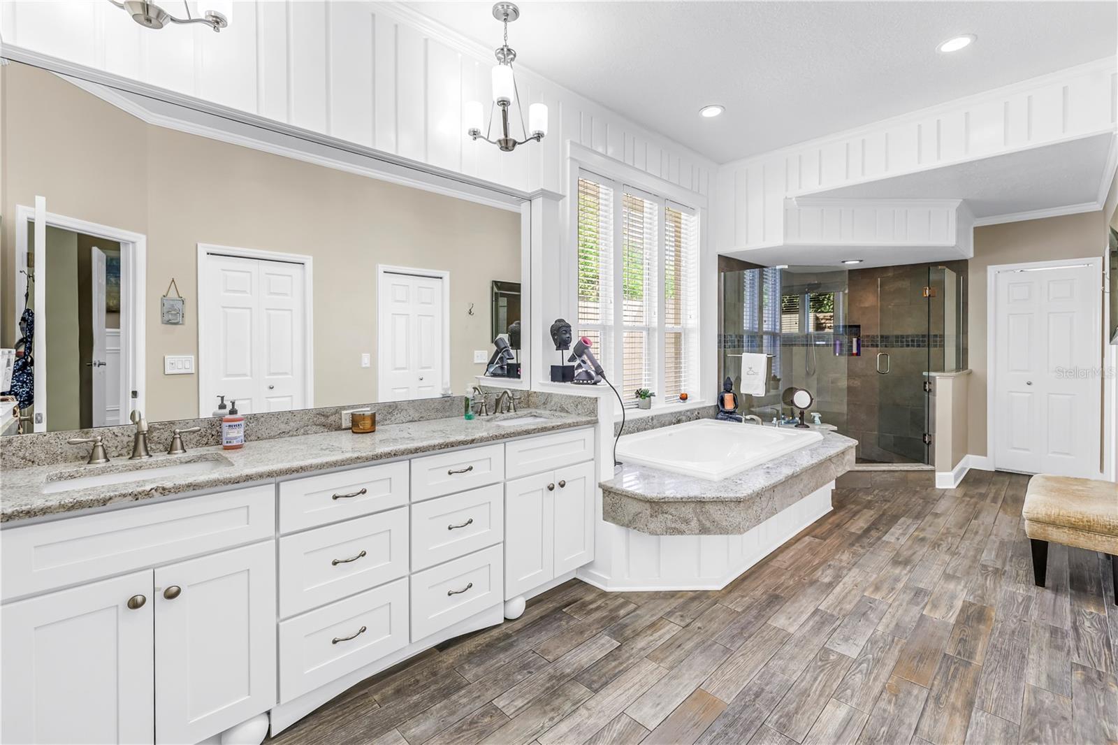 2269 KENT DR, LARGO, FL, 33774
