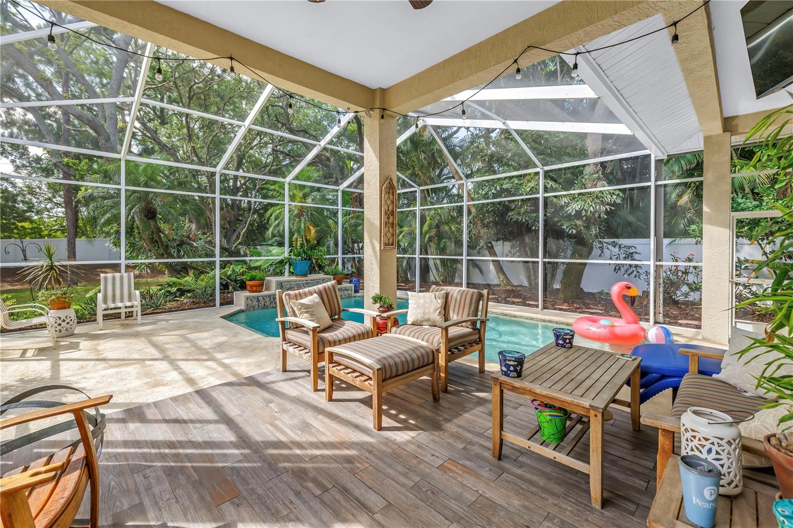 2269 KENT DR, LARGO, FL, 33774