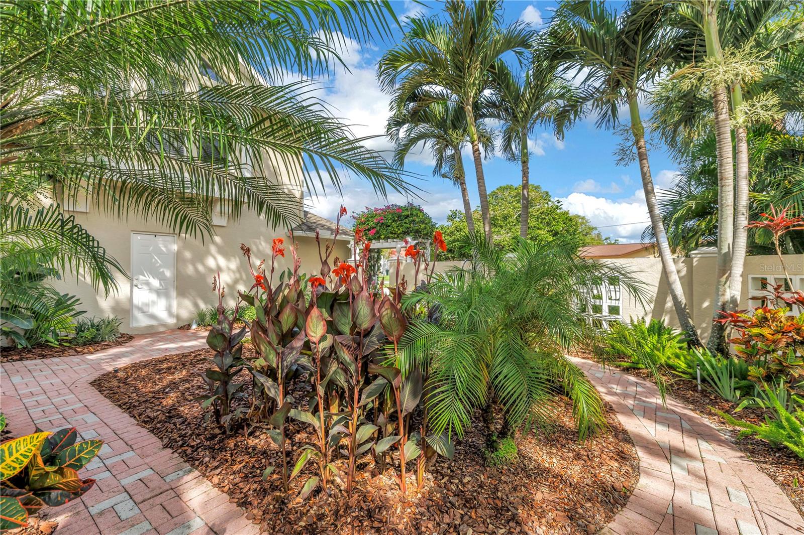 2269 KENT DR, LARGO, FL, 33774