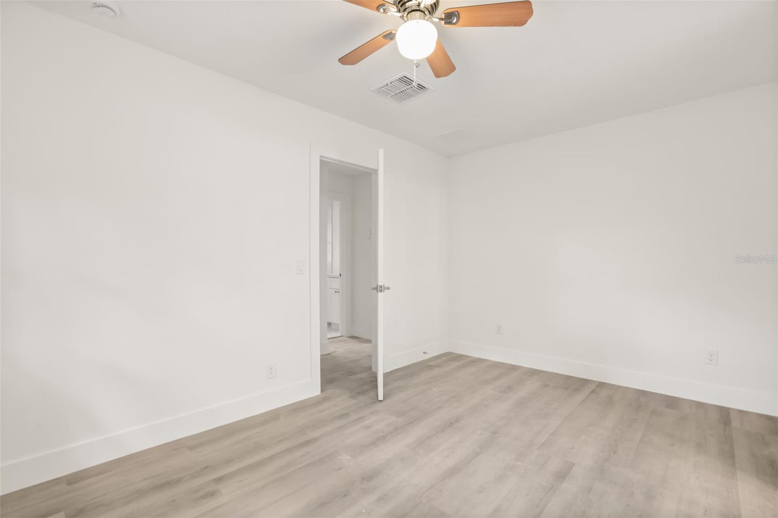 127 LEON ST, ALTAMONTE SPRINGS, FL, 32701