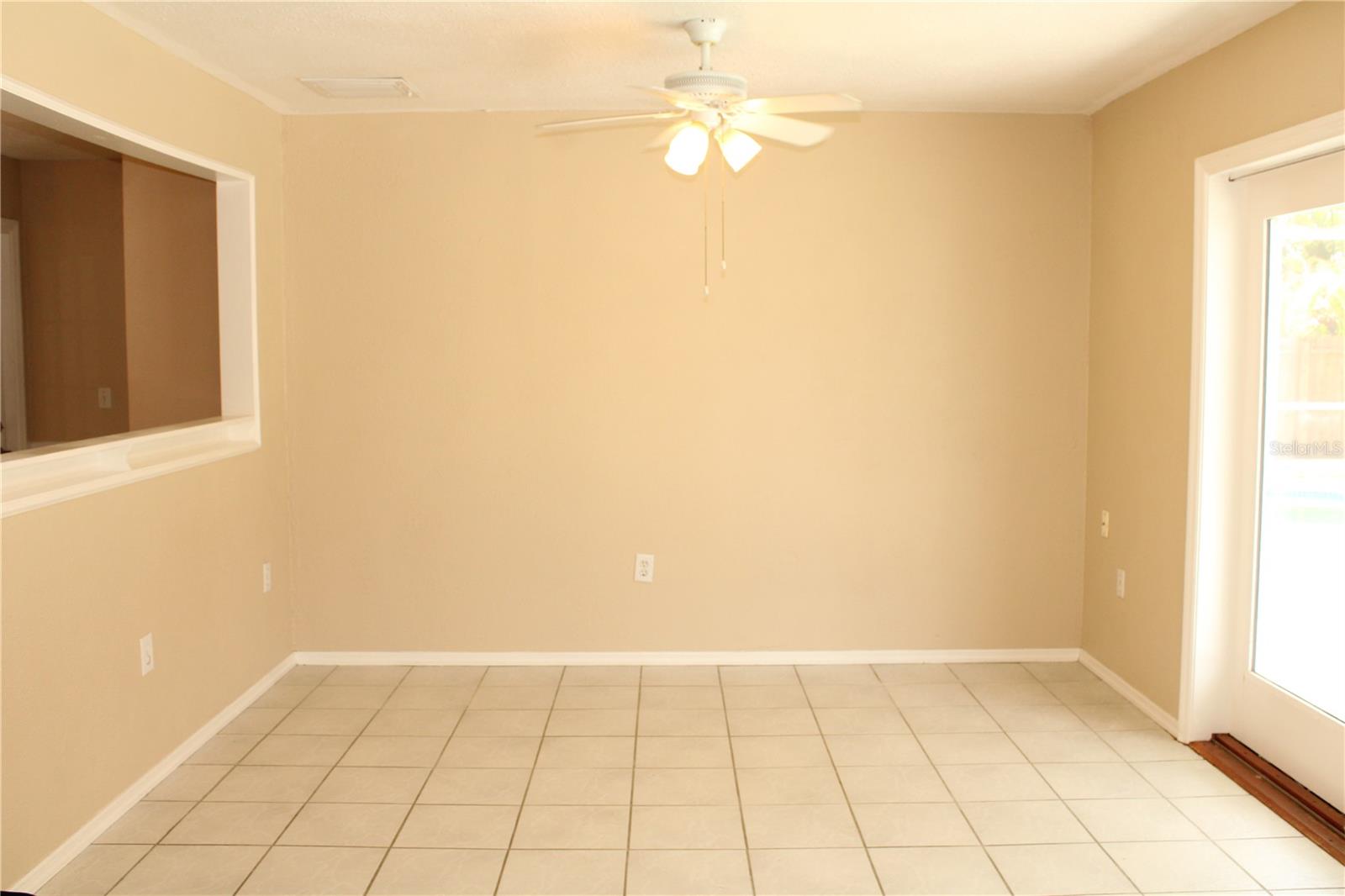 4215 18TH AVENUE DR W, BRADENTON, FL, 34205