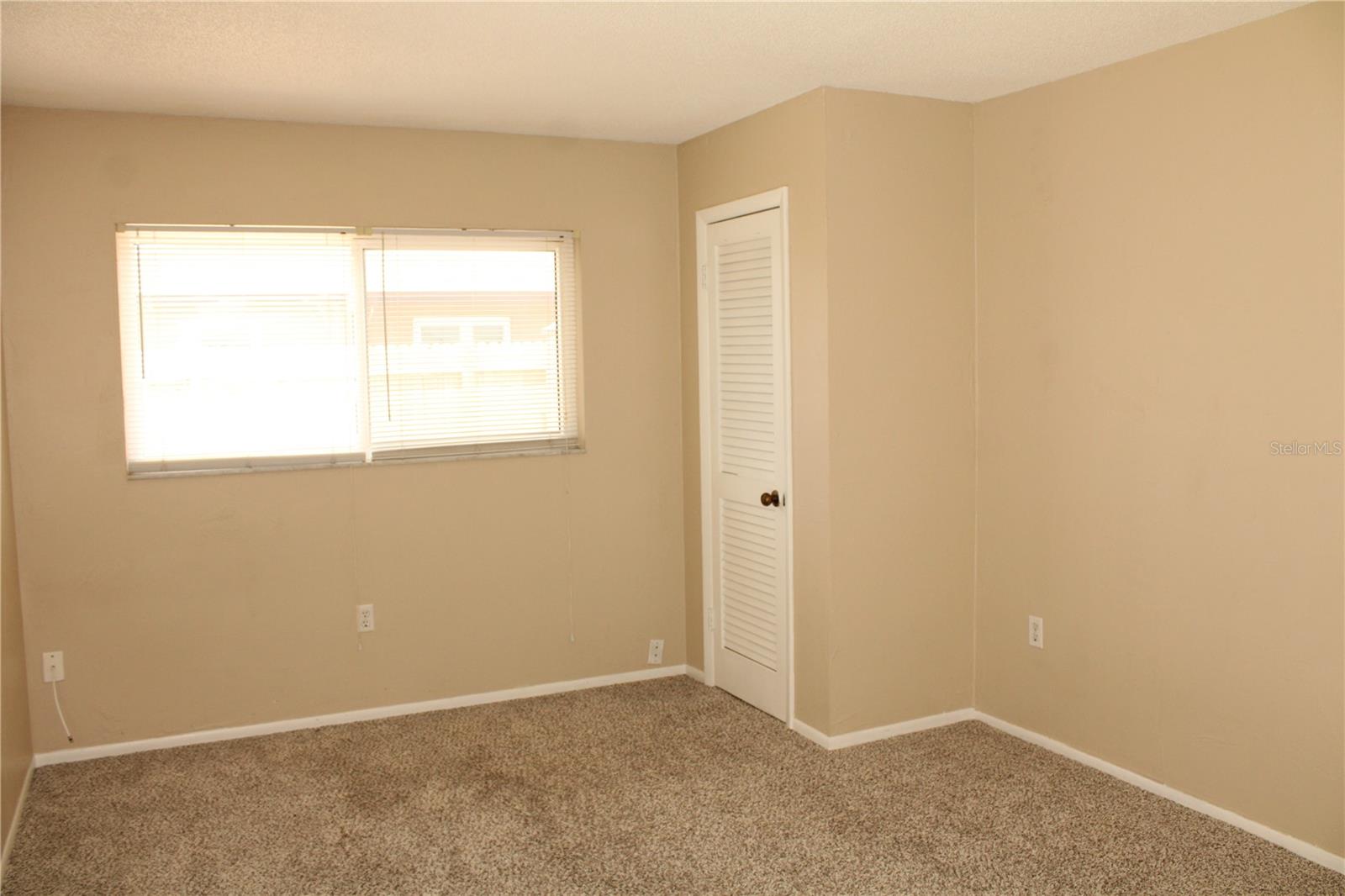 4215 18TH AVENUE DR W, BRADENTON, FL, 34205