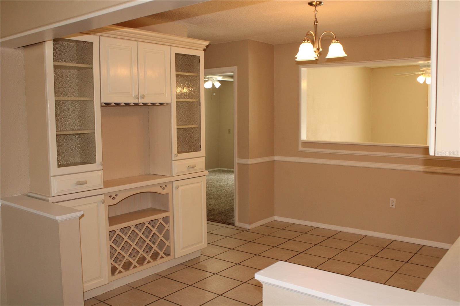 4215 18TH AVENUE DR W, BRADENTON, FL, 34205
