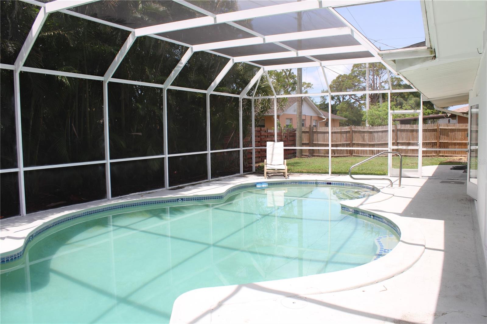 4215 18TH AVENUE DR W, BRADENTON, FL, 34205