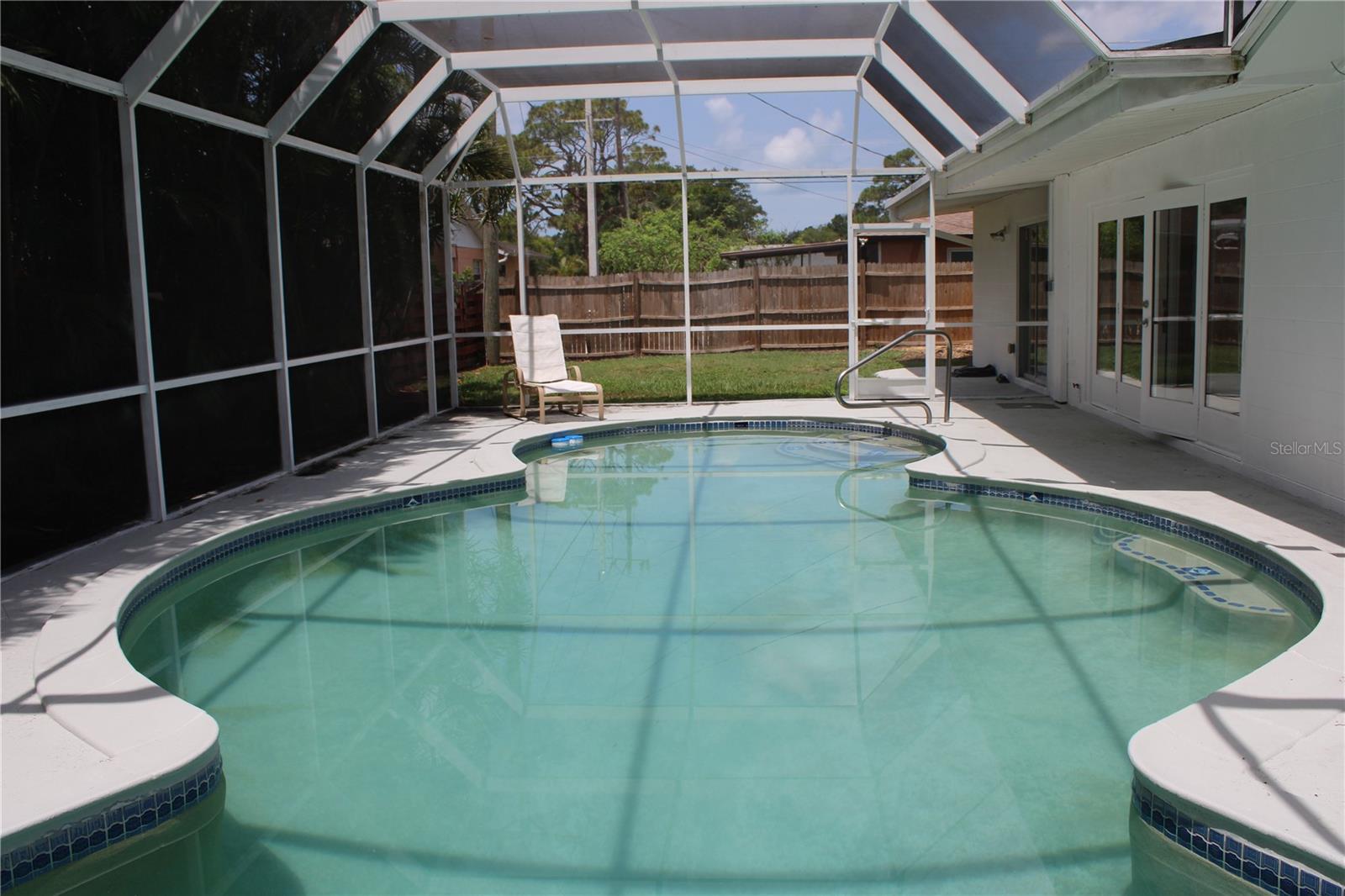4215 18TH AVENUE DR W, BRADENTON, FL, 34205