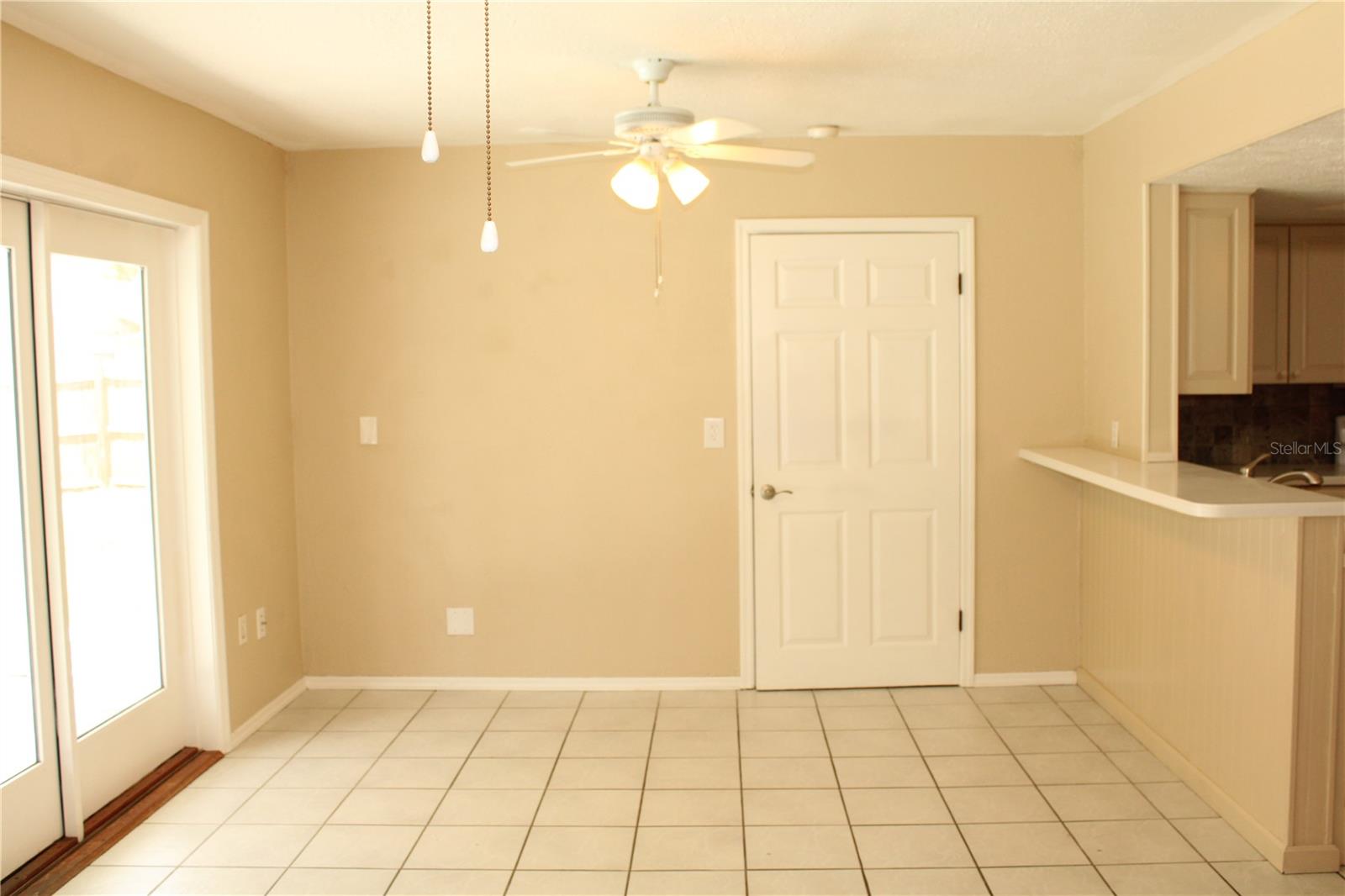 4215 18TH AVENUE DR W, BRADENTON, FL, 34205