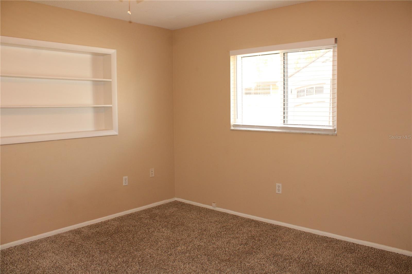 4215 18TH AVENUE DR W, BRADENTON, FL, 34205