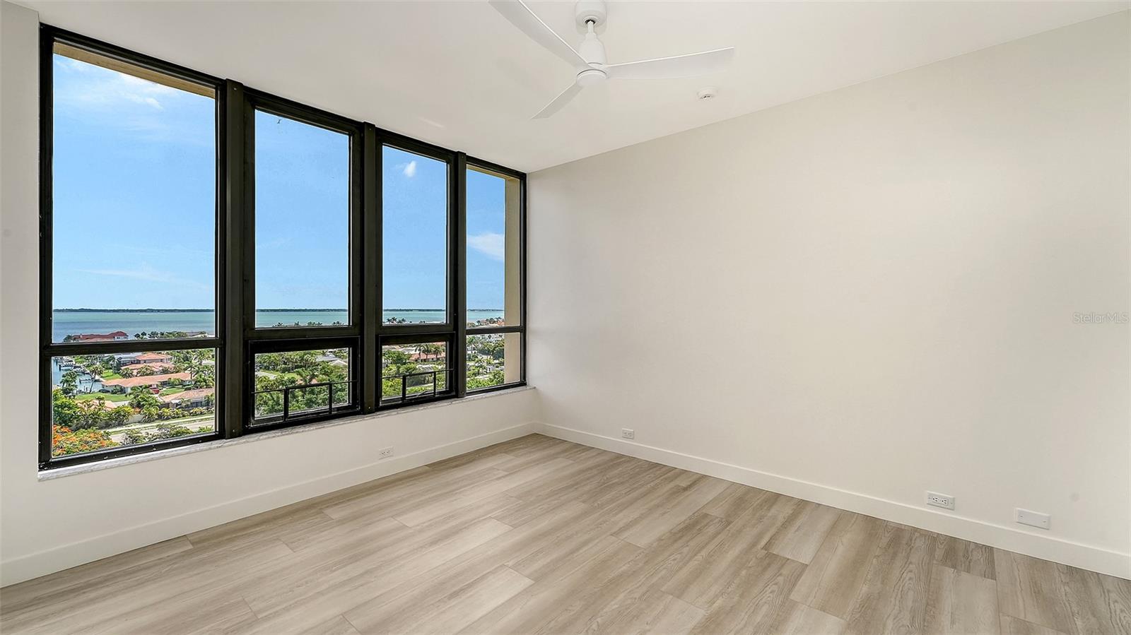 1211 GULF OF MEXICO DR #701, LONGBOAT KEY, FL, 34228