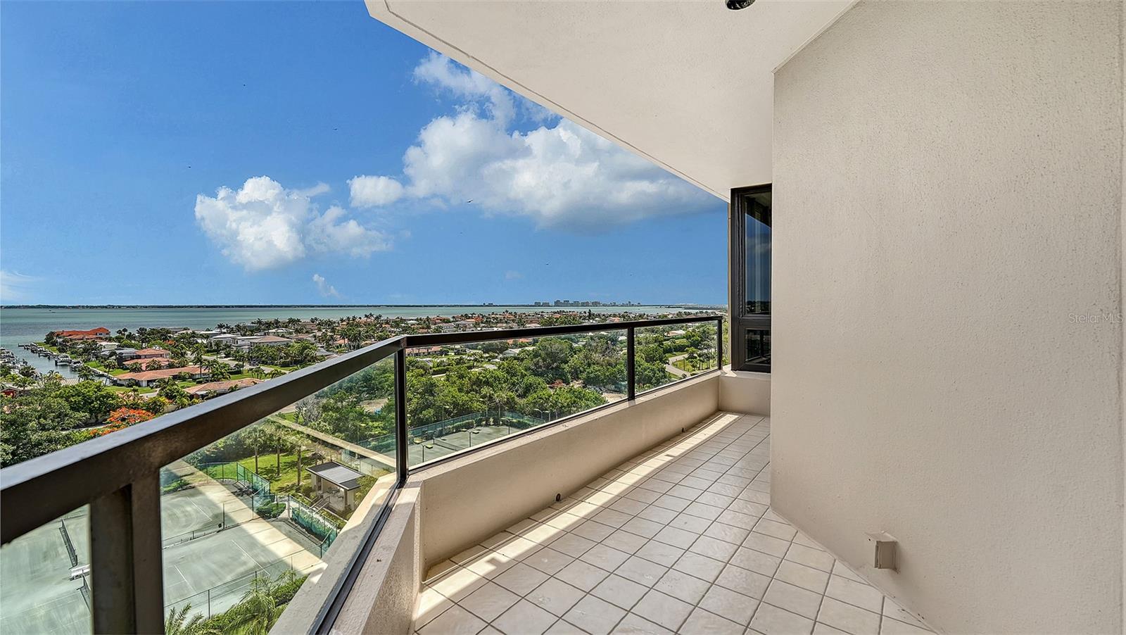 1211 GULF OF MEXICO DR #701, LONGBOAT KEY, FL, 34228