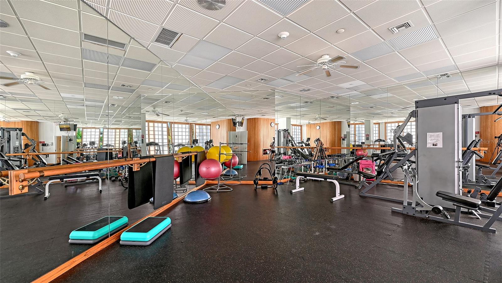 1211 GULF OF MEXICO DR #701, LONGBOAT KEY, FL, 34228