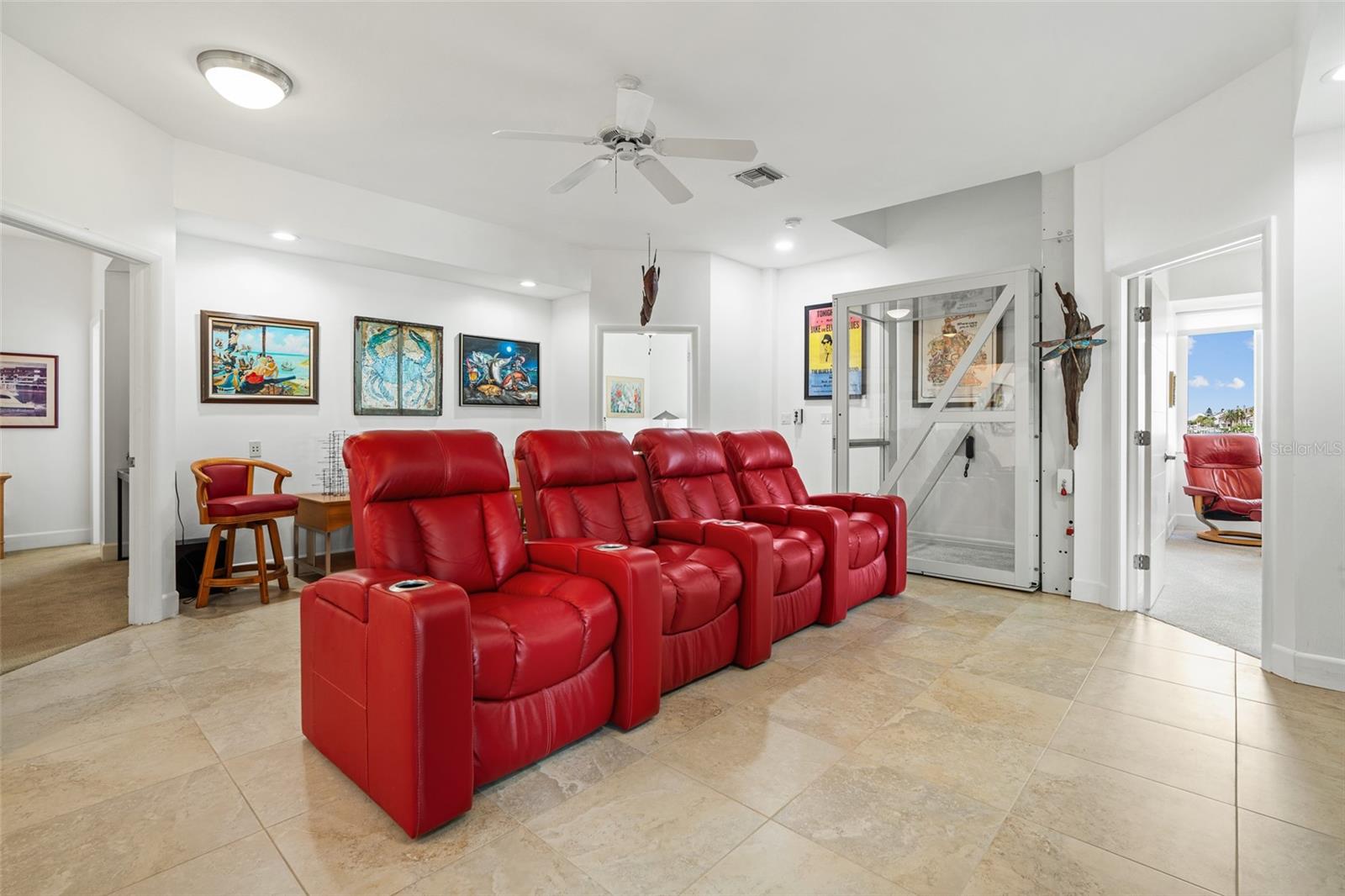 833 PONCE DE LEON DR, TIERRA VERDE, FL, 33715