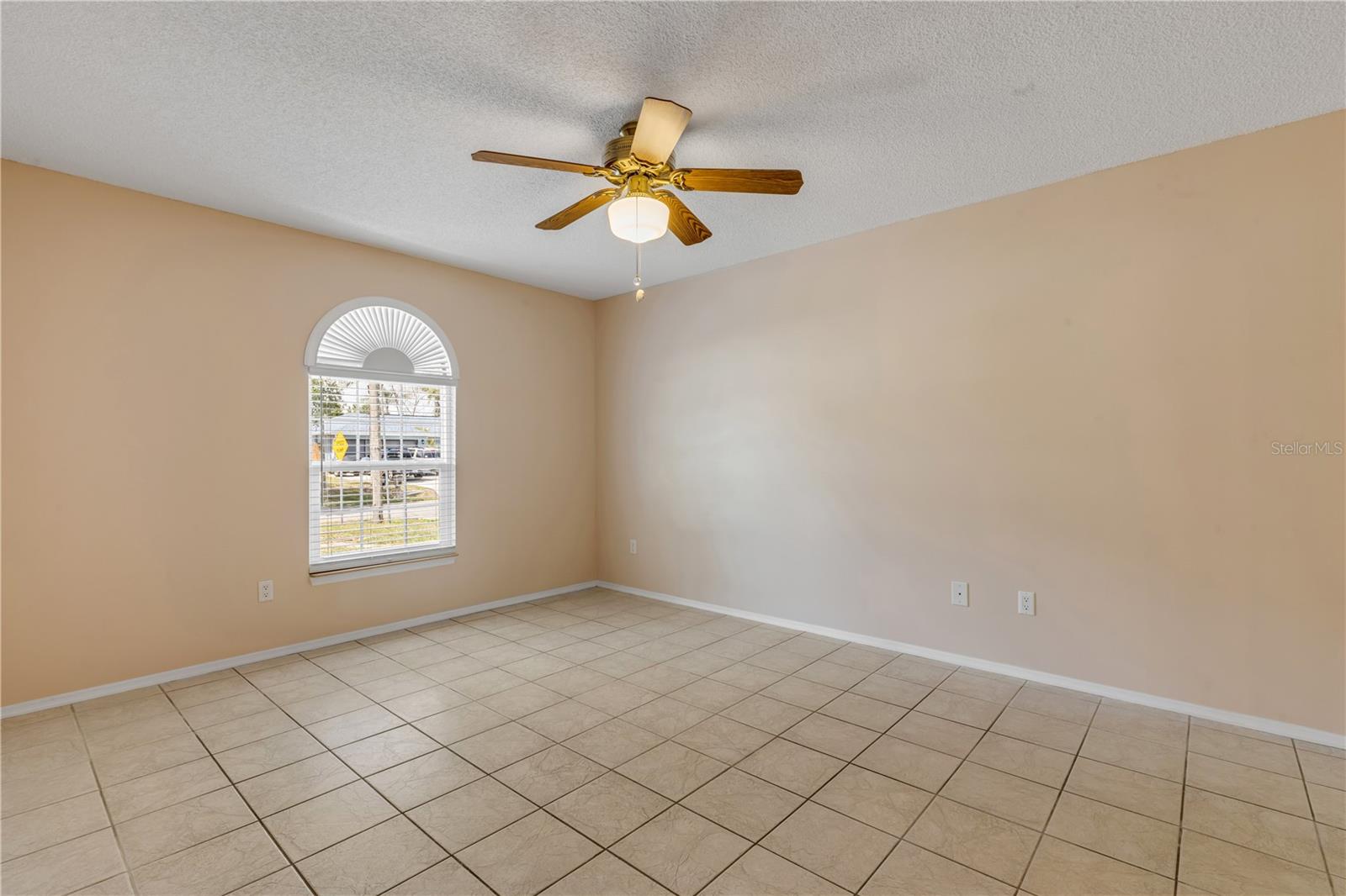 5209 HOLDEN RD, COCOA, FL, 32927