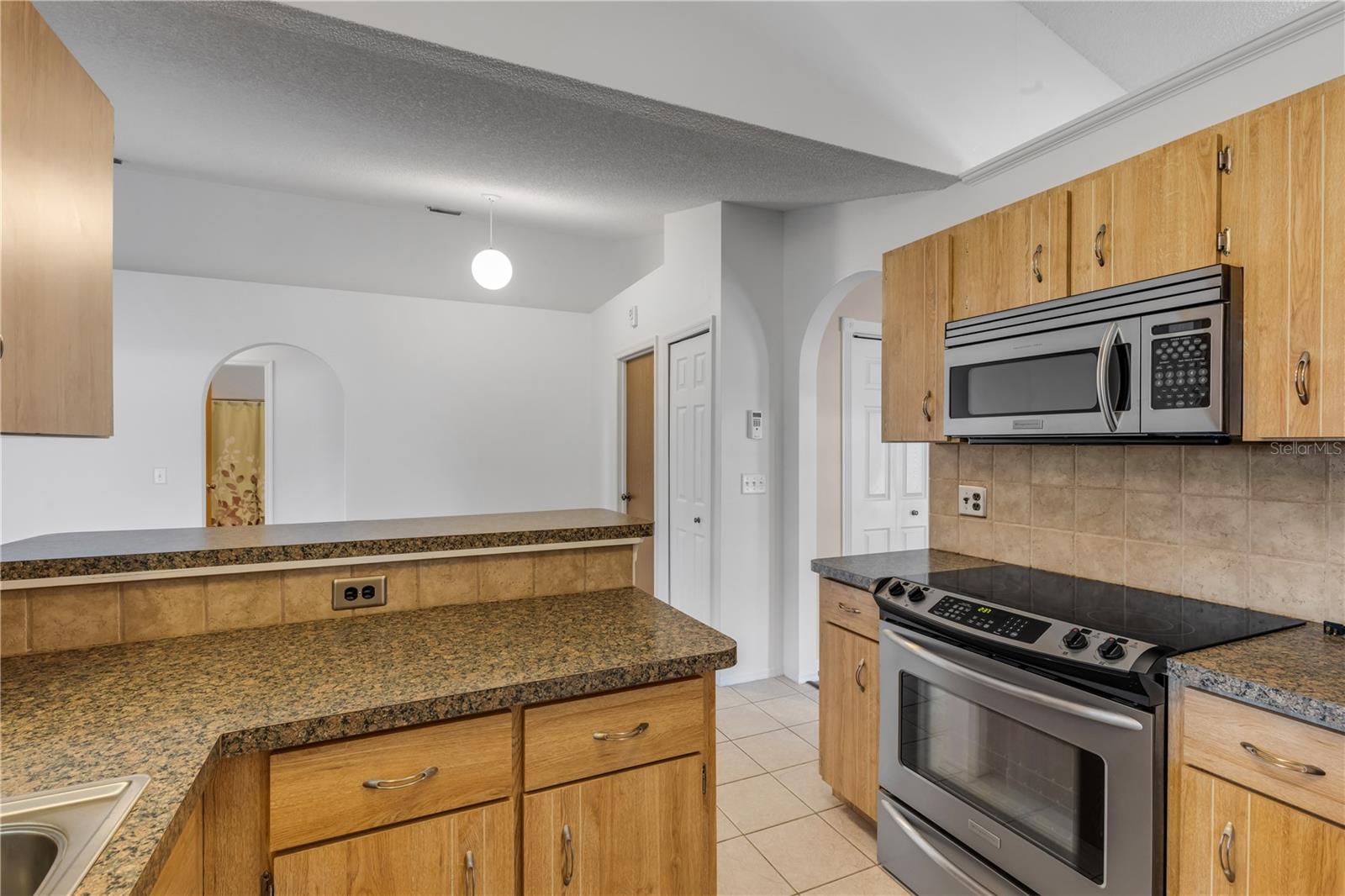 5209 HOLDEN RD, COCOA, FL, 32927