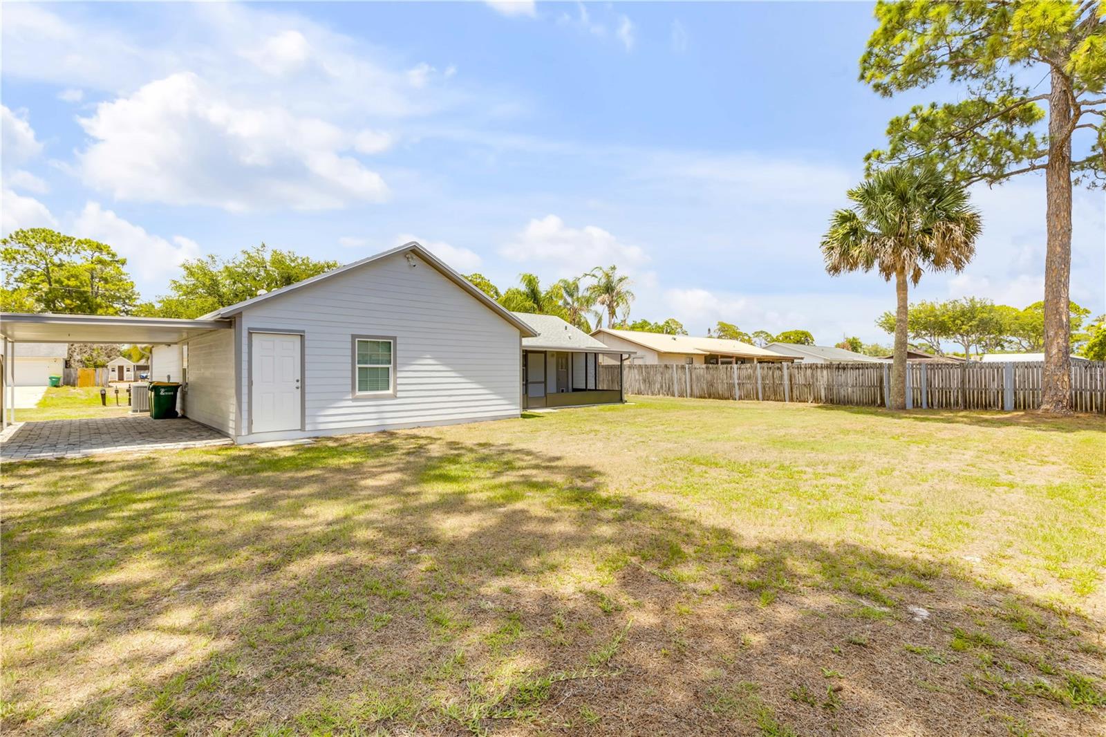 5209 HOLDEN RD, COCOA, FL, 32927