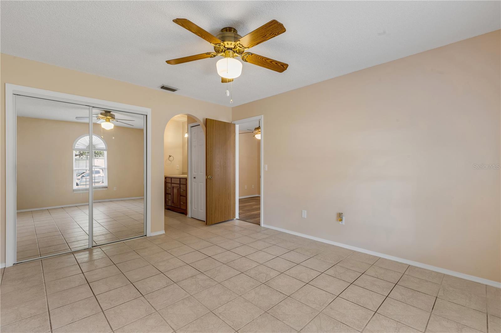 5209 HOLDEN RD, COCOA, FL, 32927