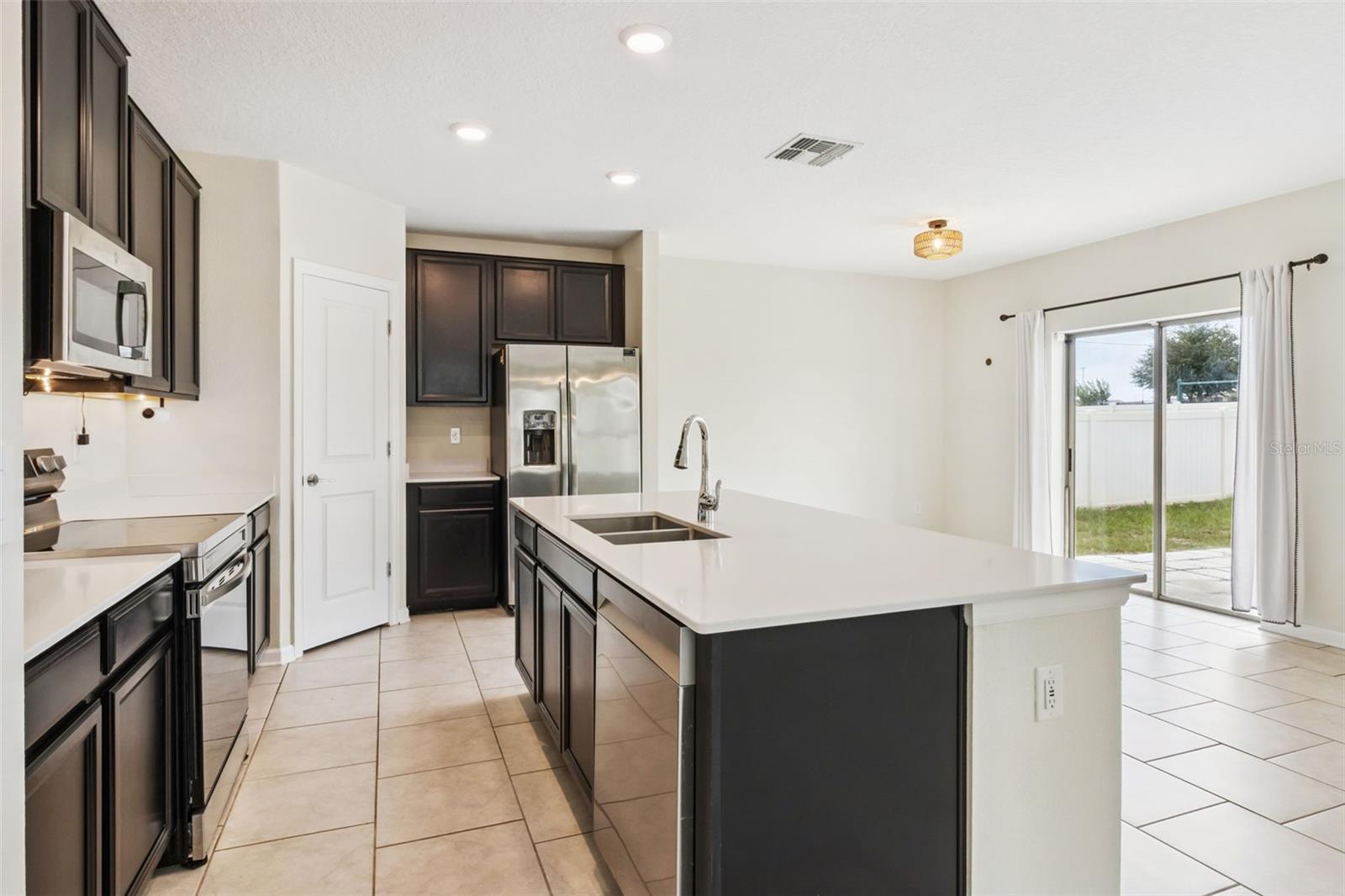 310 CITRUS POINTE DR, DAVENPORT, FL, 33837