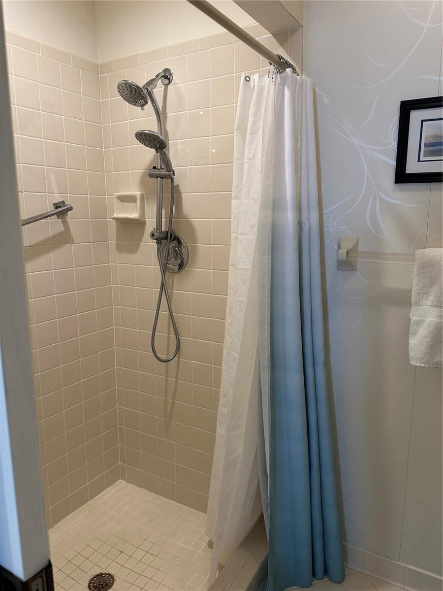 1211 CAPRI ISLES BLVD #122, VENICE, FL, 34292