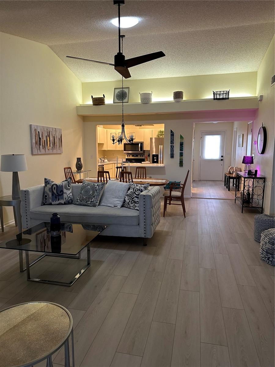 1211 CAPRI ISLES BLVD #122, VENICE, FL, 34292
