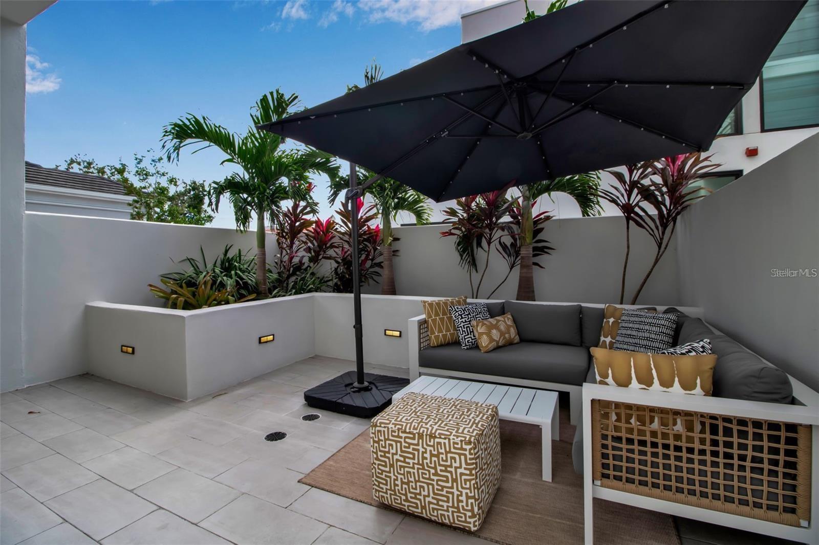 1558 4TH ST #208, SARASOTA, FL, 34236