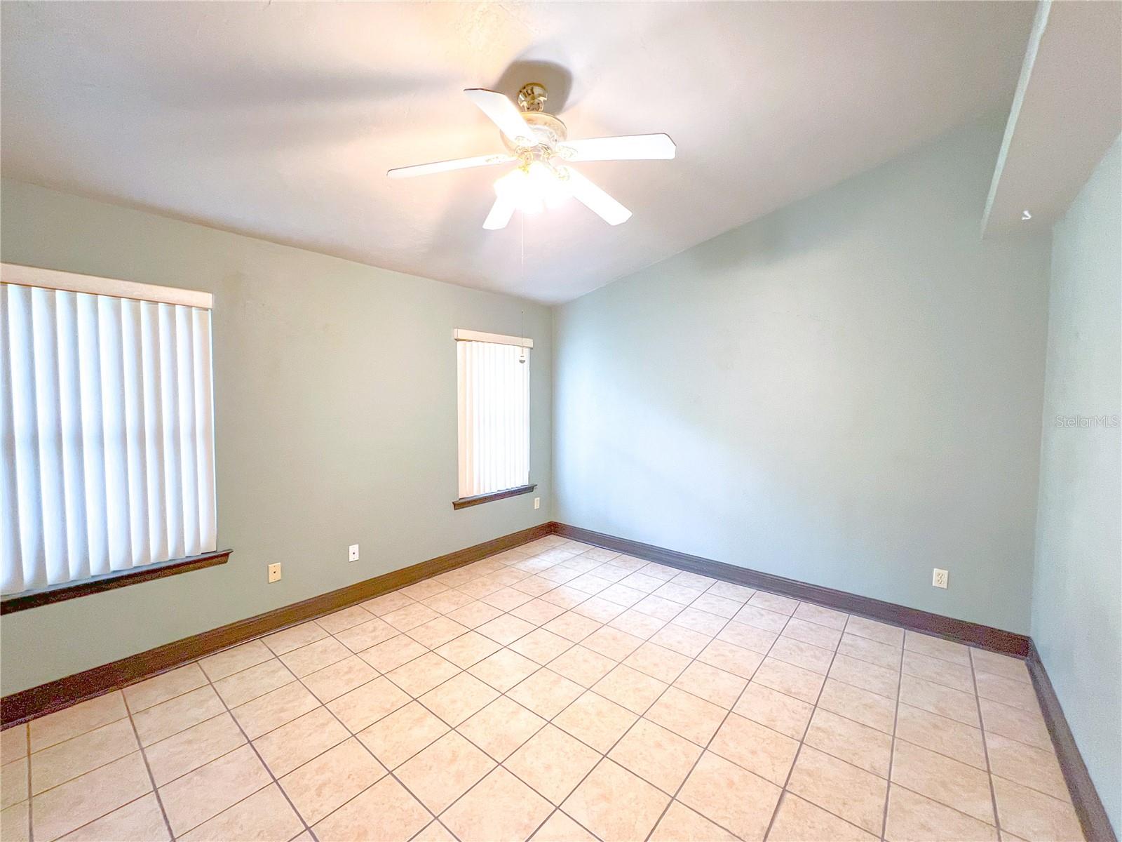 4112 NW 16TH DR, GAINESVILLE, FL, 32605