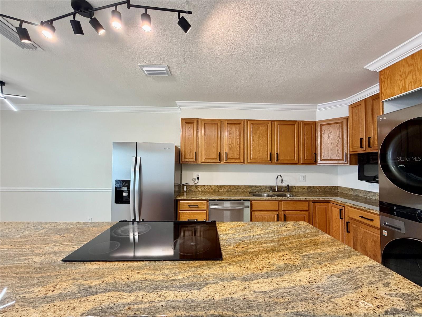 5117 SALMON DR SE #D, ST PETERSBURG, FL, 33705