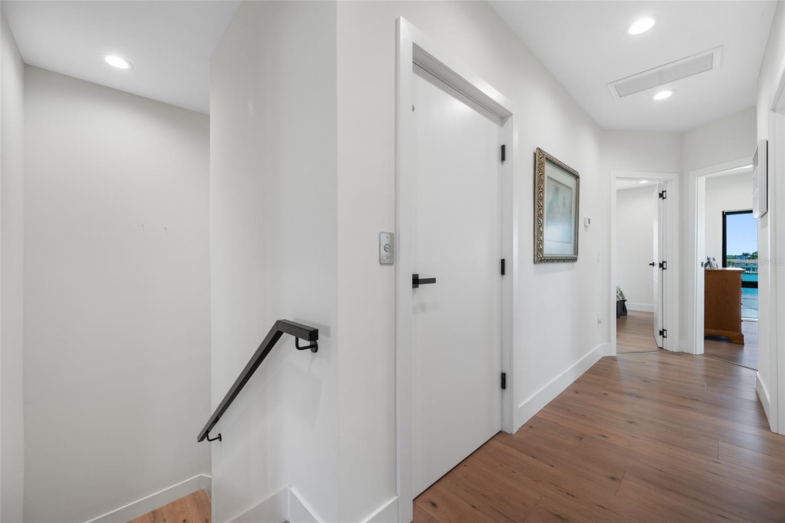 2200 BAY BLVD #A, INDIAN ROCKS BEACH, FL, 33785