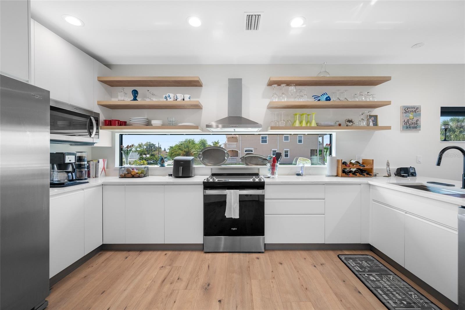 2200 BAY BLVD #A, INDIAN ROCKS BEACH, FL, 33785