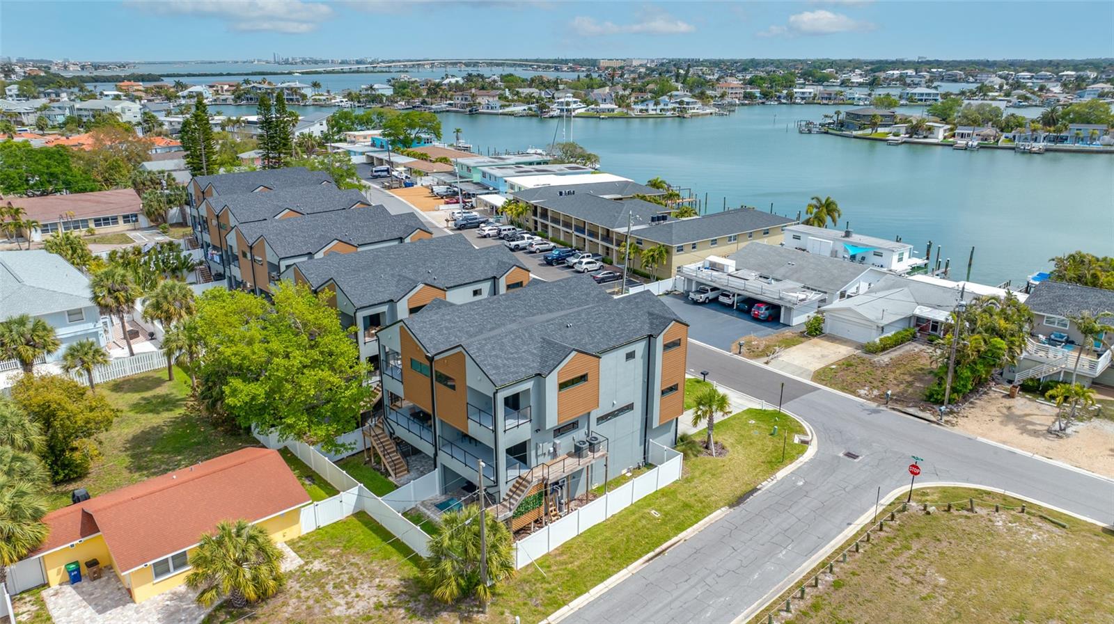 2200 BAY BLVD #A, INDIAN ROCKS BEACH, FL, 33785