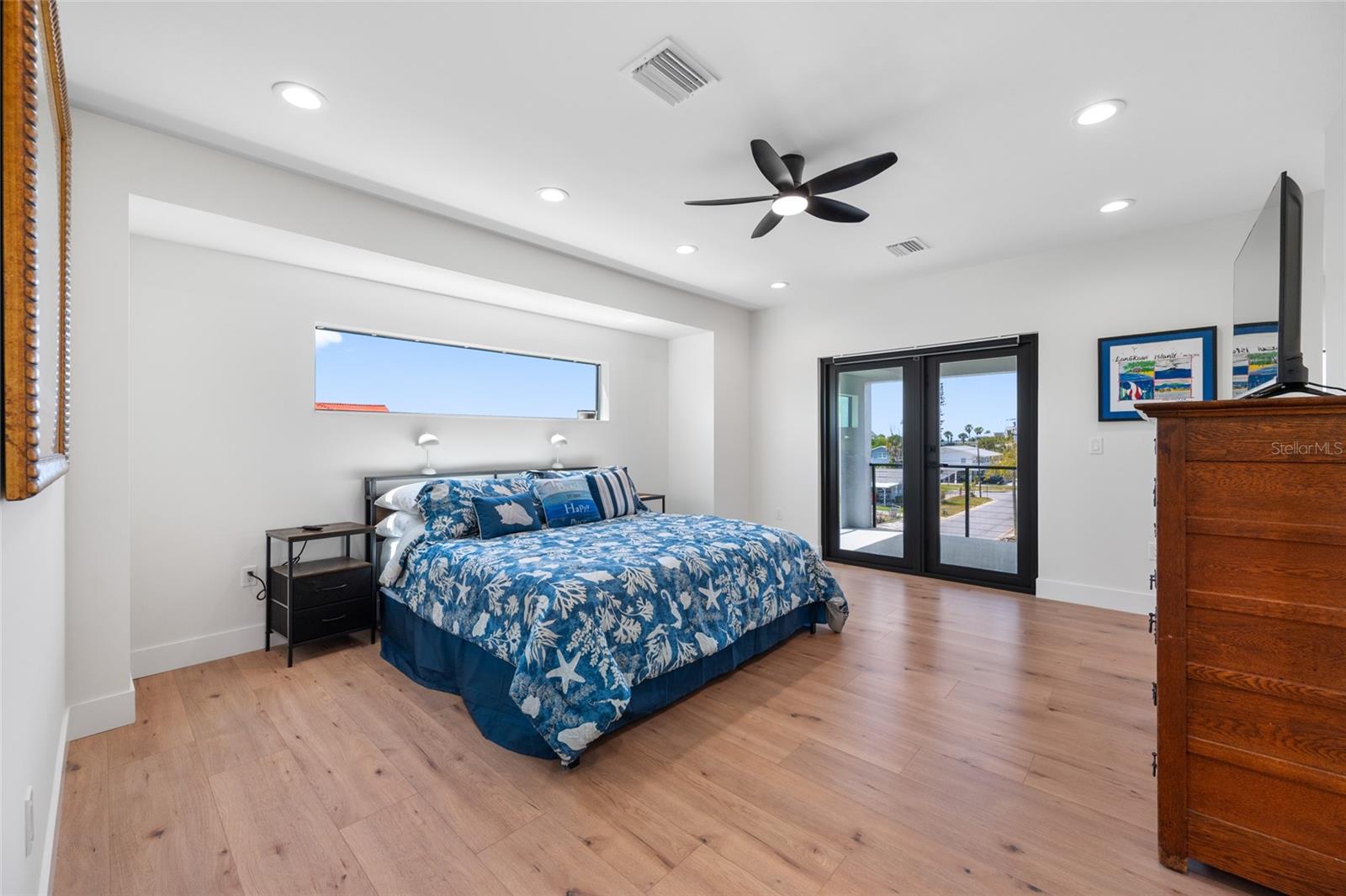 2200 BAY BLVD #A, INDIAN ROCKS BEACH, FL, 33785