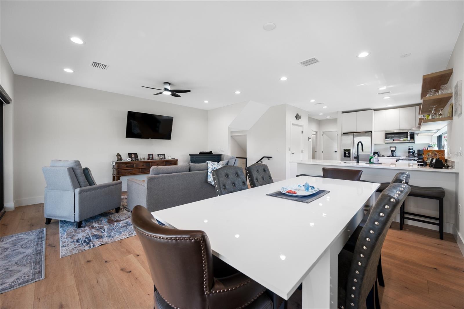 2200 BAY BLVD #A, INDIAN ROCKS BEACH, FL, 33785