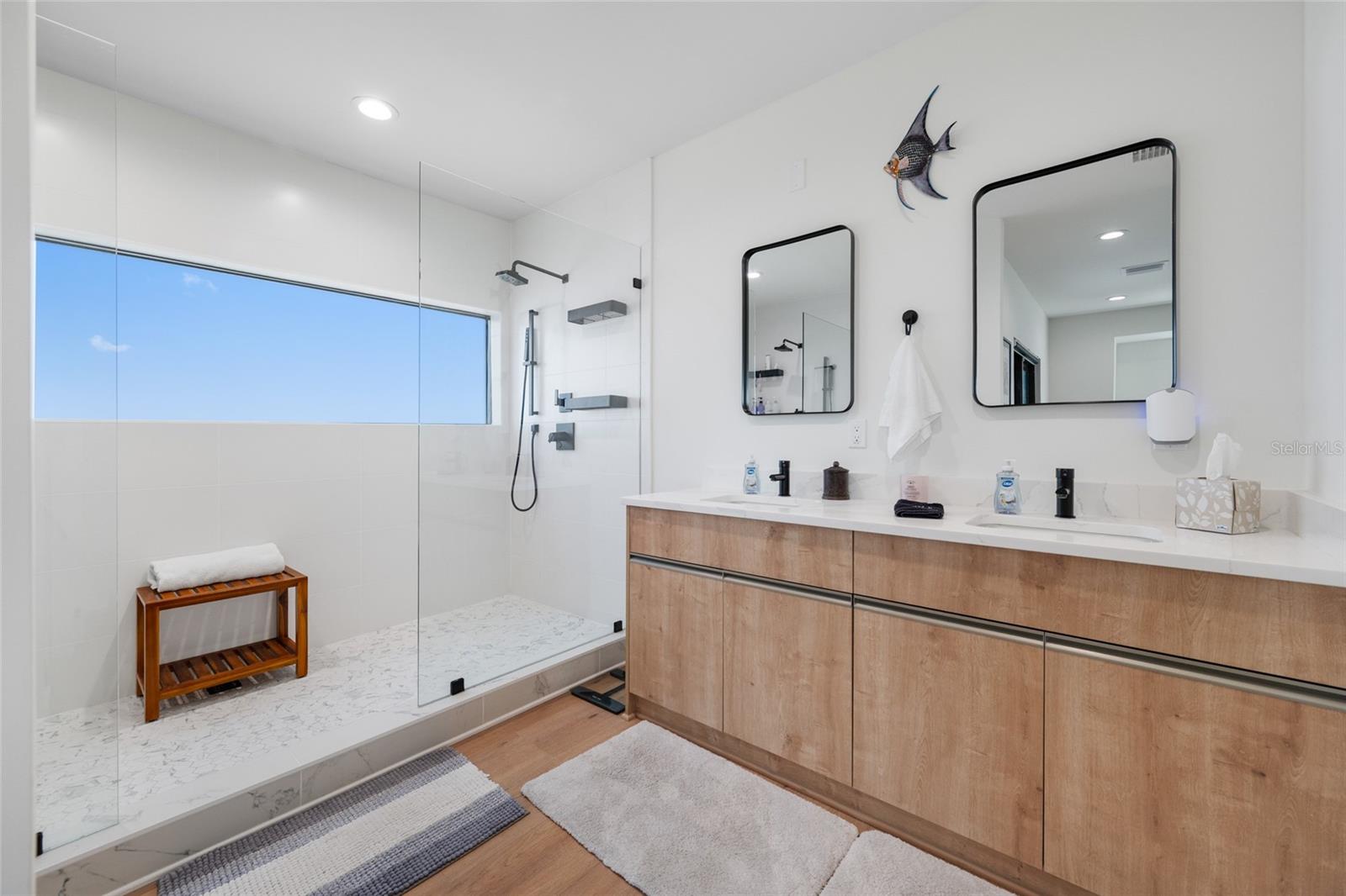 2200 BAY BLVD #A, INDIAN ROCKS BEACH, FL, 33785