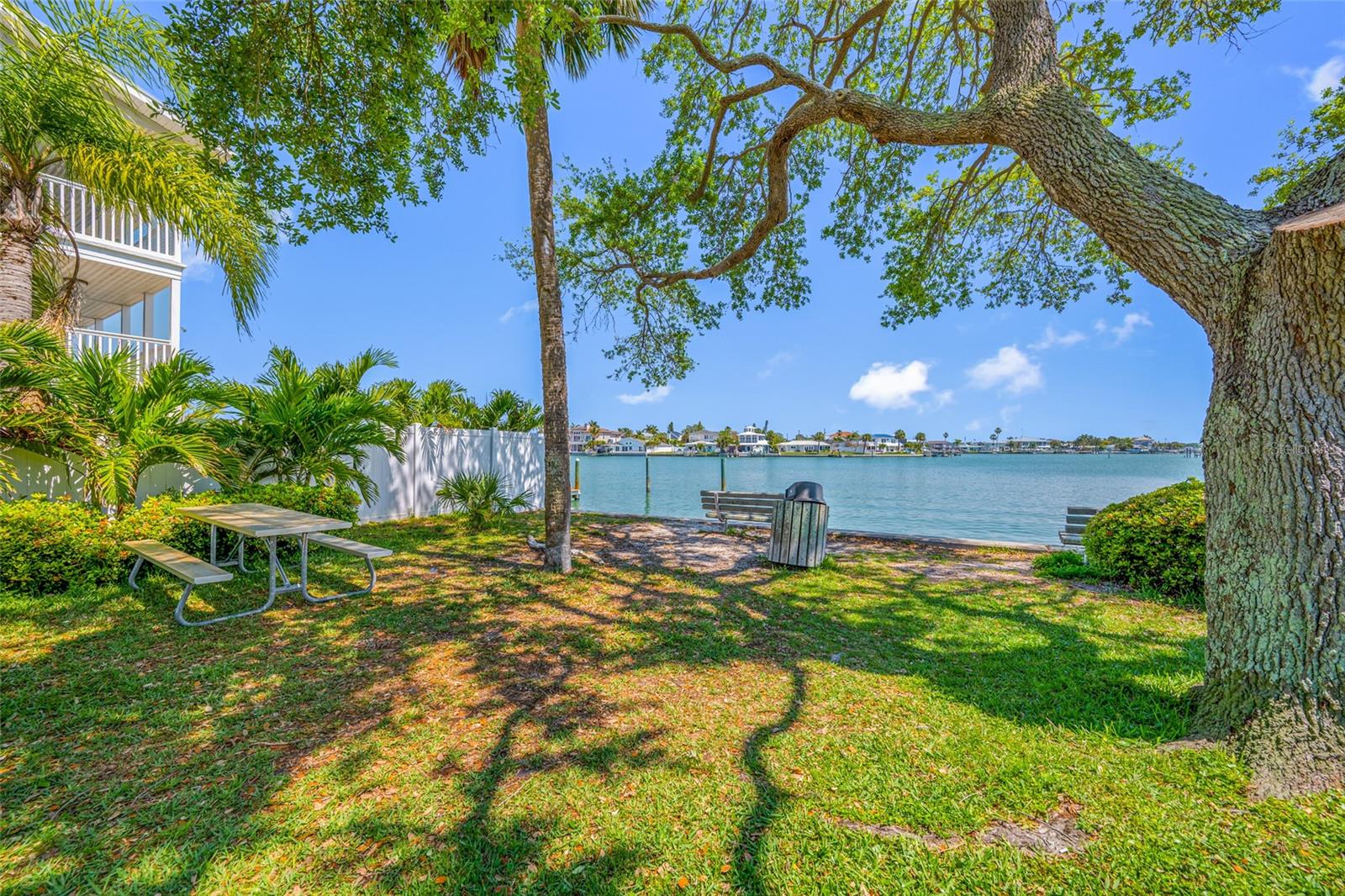 2200 BAY BLVD #A, INDIAN ROCKS BEACH, FL, 33785