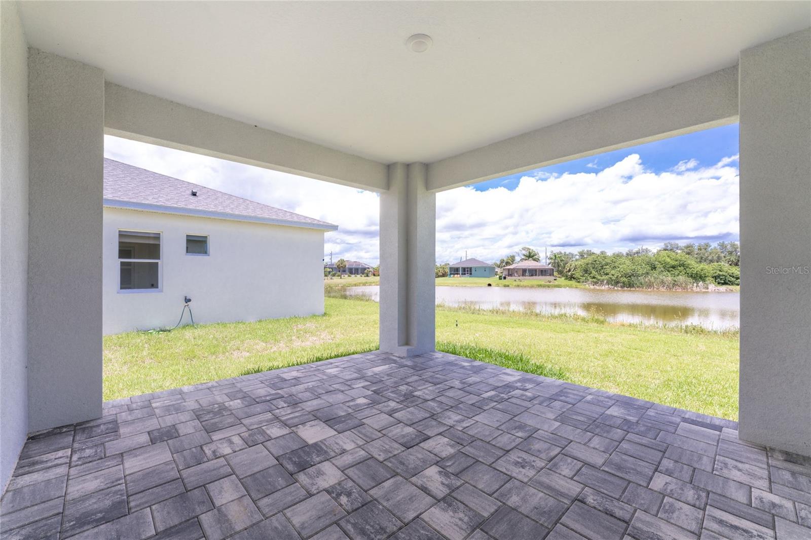 203 REDWOOD RD, ROTONDA WEST, FL, 33947