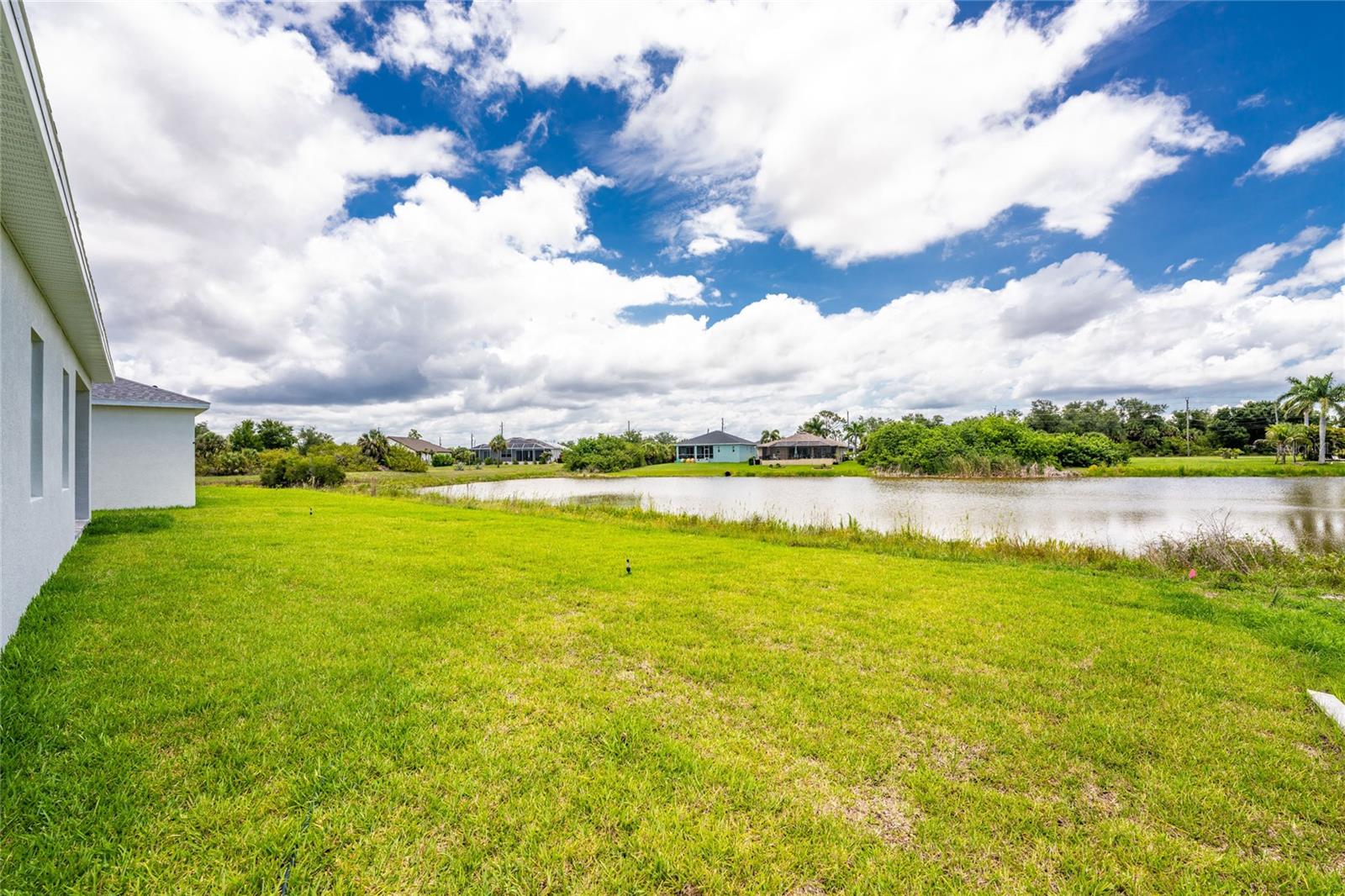 203 REDWOOD RD, ROTONDA WEST, FL, 33947