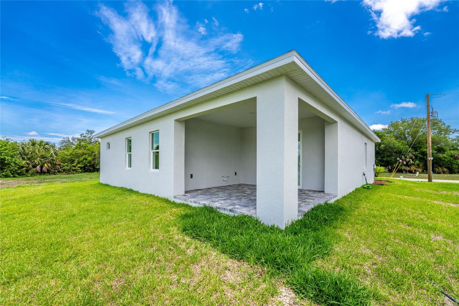 203 REDWOOD RD, ROTONDA WEST, FL, 33947