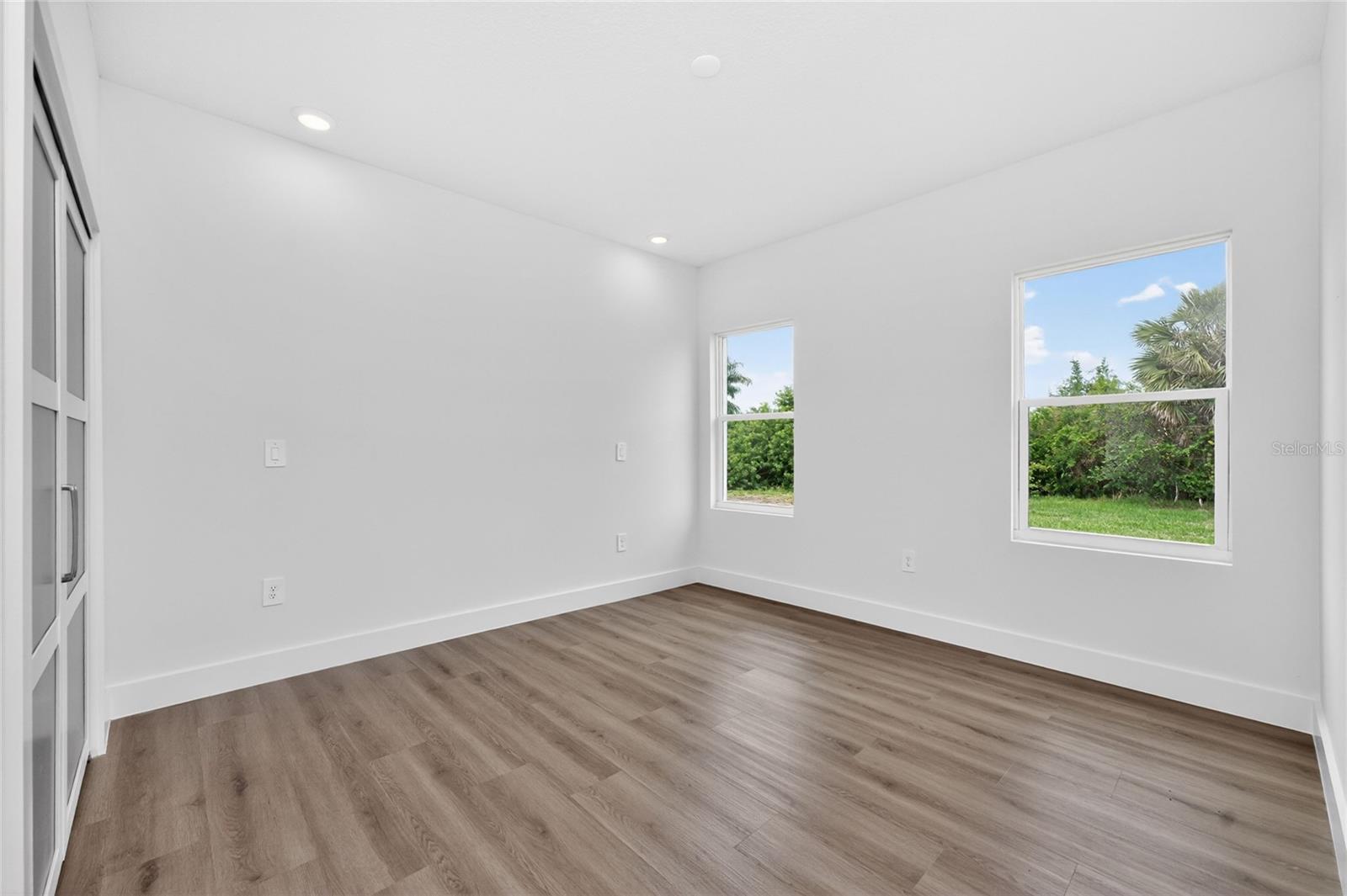 203 REDWOOD RD, ROTONDA WEST, FL, 33947