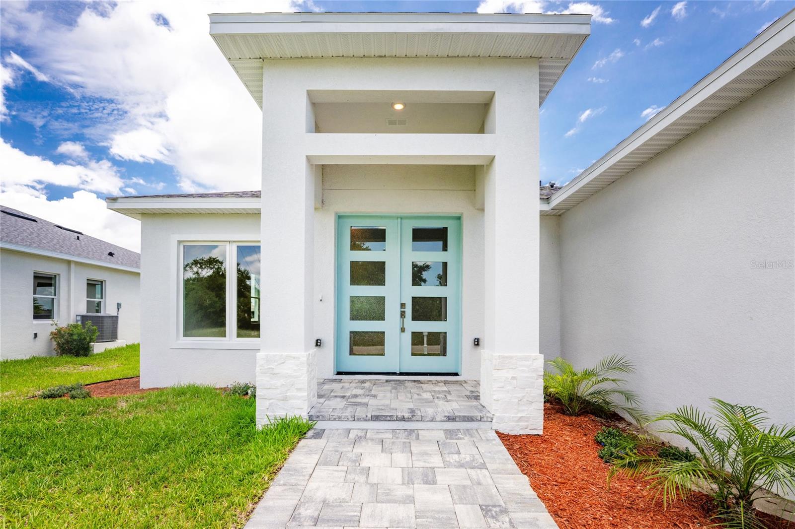 203 REDWOOD RD, ROTONDA WEST, FL, 33947