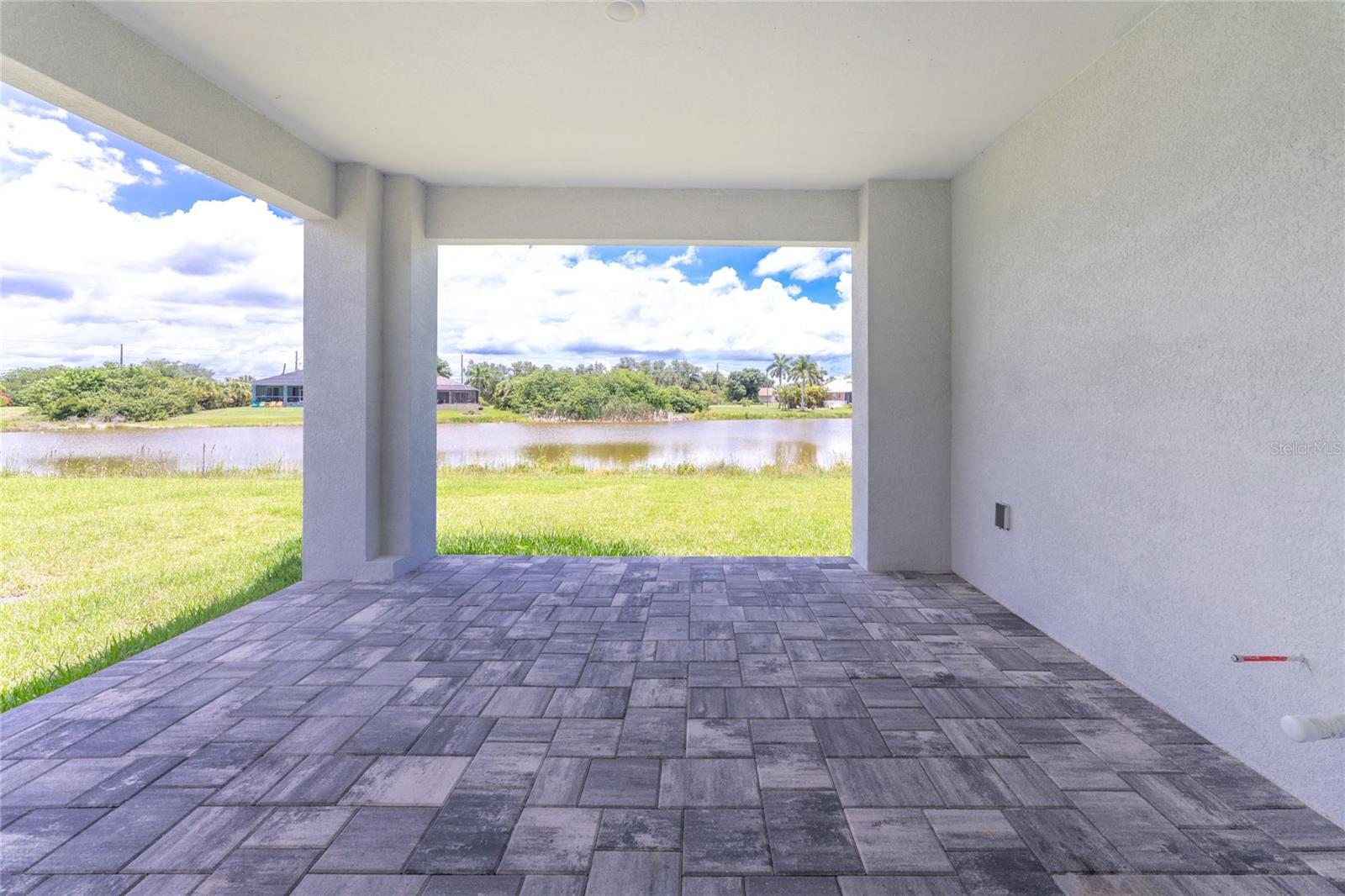 203 REDWOOD RD, ROTONDA WEST, FL, 33947