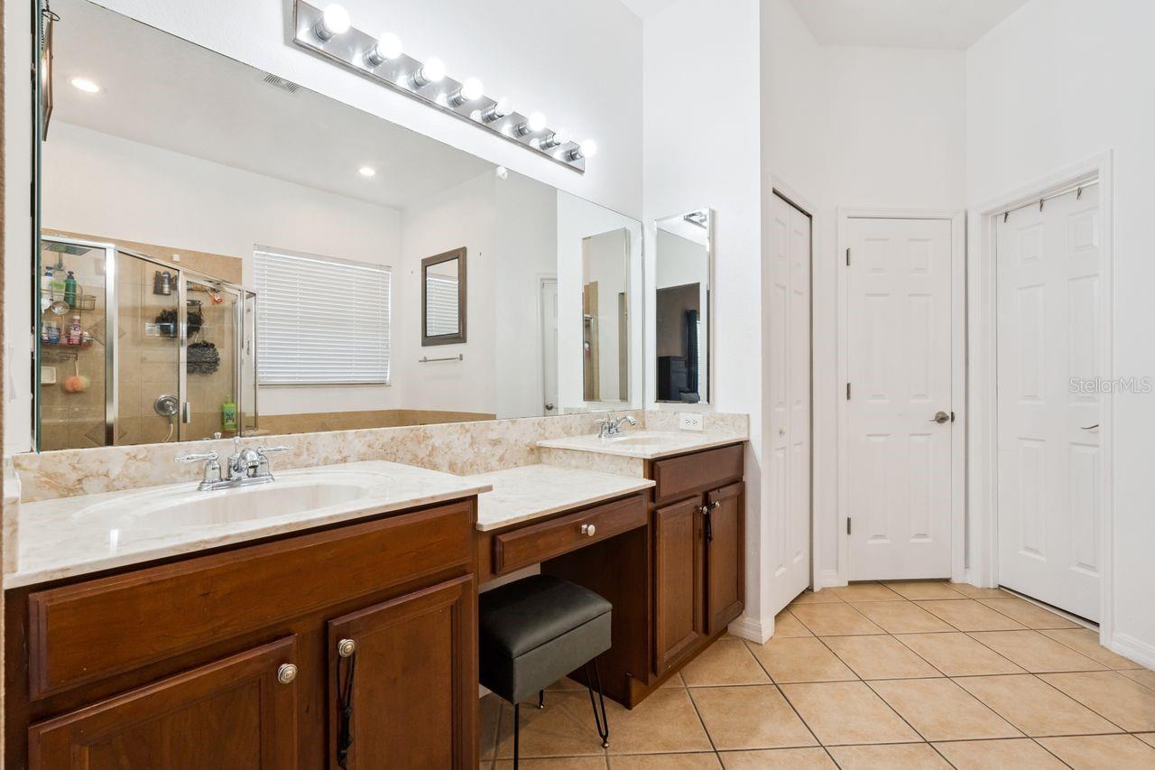 8484 DOVER VIEW LN, ORLANDO, FL, 32829