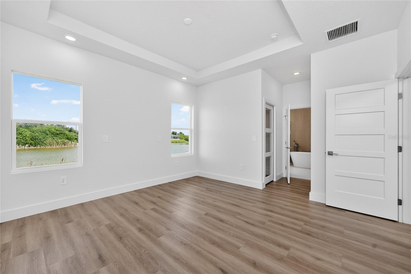 205 REDWOOD RD, ROTONDA WEST, FL, 33947