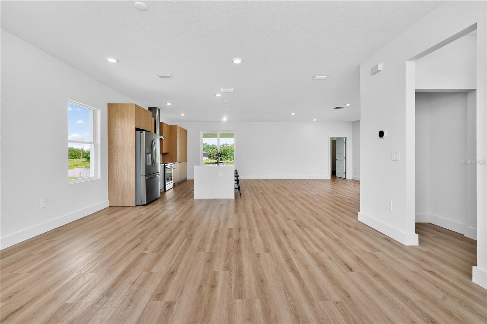 205 REDWOOD RD, ROTONDA WEST, FL, 33947