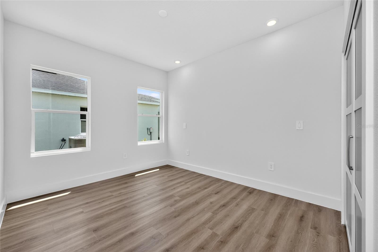 205 REDWOOD RD, ROTONDA WEST, FL, 33947