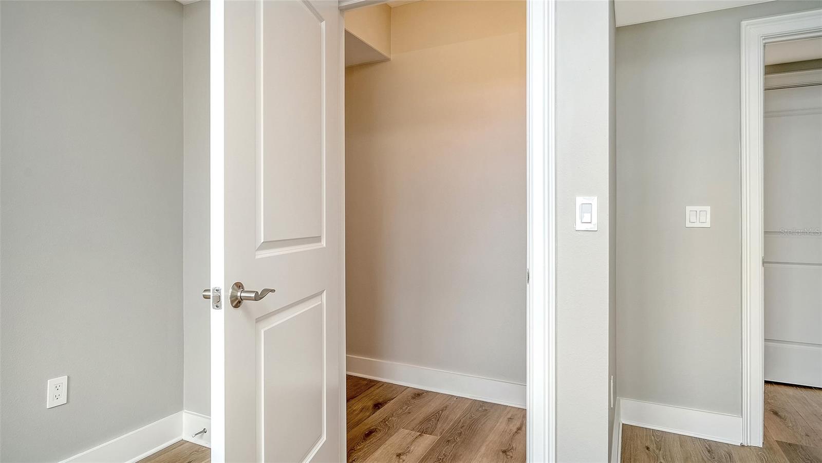 1350 MAIN ST #1407, SARASOTA, FL, 34236