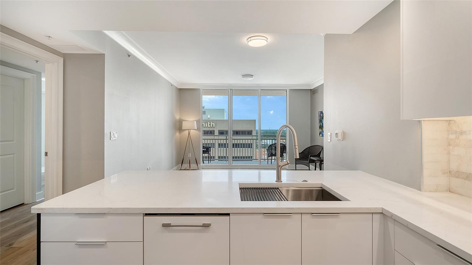 1350 MAIN ST #1407, SARASOTA, FL, 34236