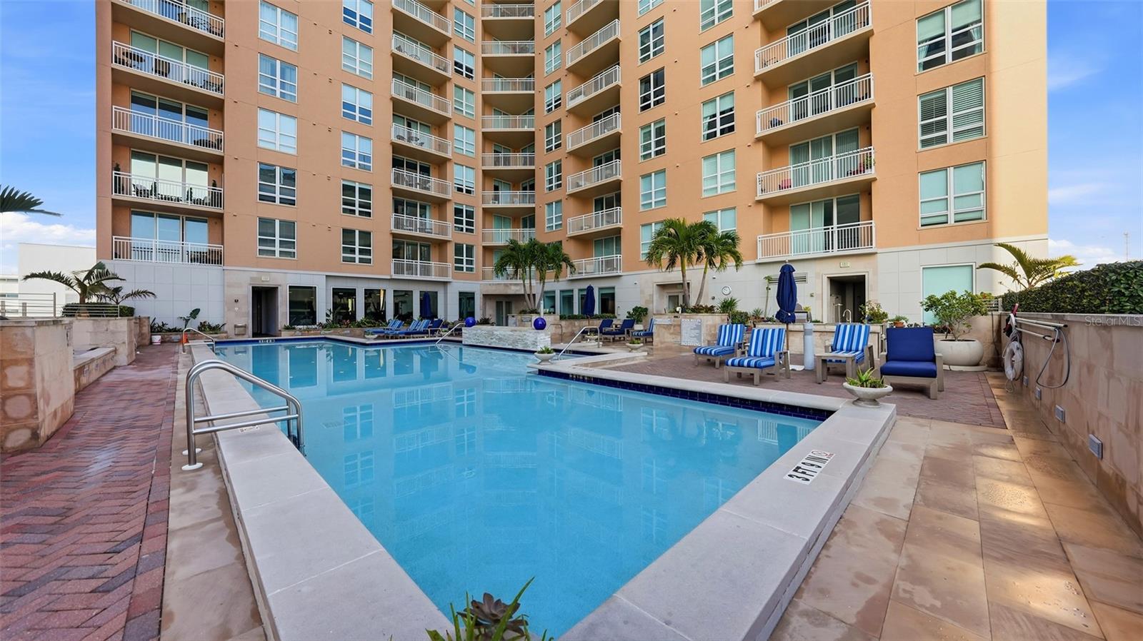 1350 MAIN ST #1407, SARASOTA, FL, 34236