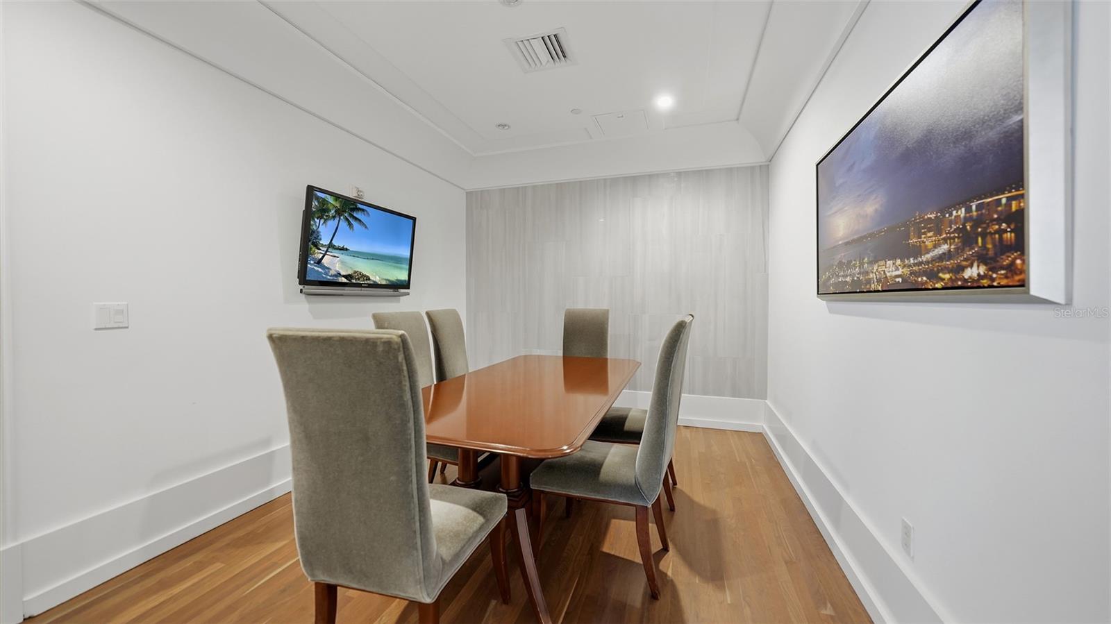1350 MAIN ST #1407, SARASOTA, FL, 34236