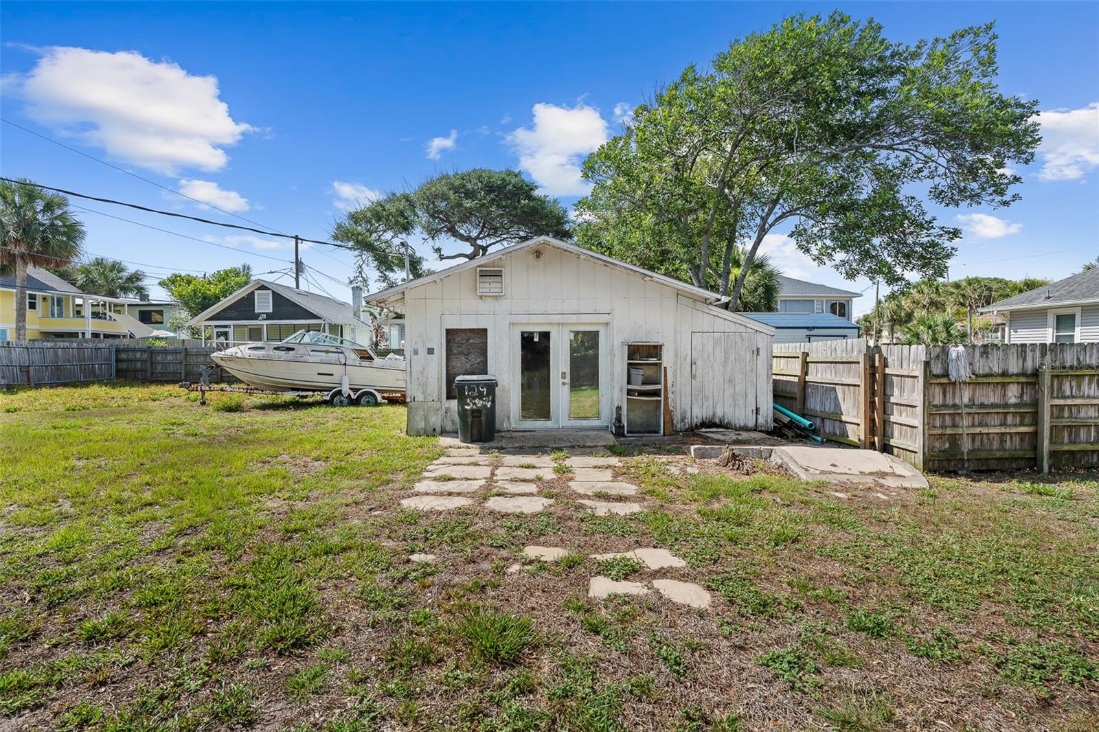 129 S WILD OLIVE AVE, DAYTONA BEACH, FL, 32118