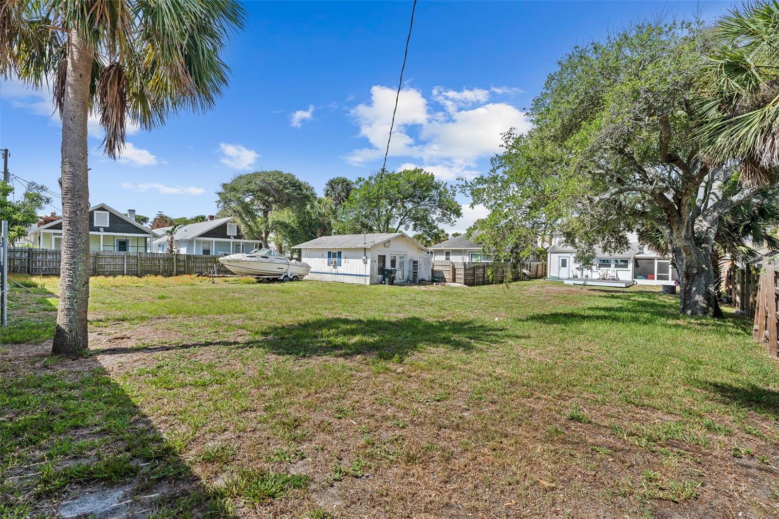 129 S WILD OLIVE AVE, DAYTONA BEACH, FL, 32118